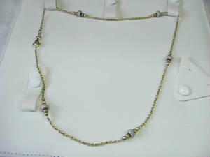 necklace160.jpg